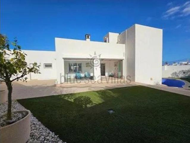 Chalet en venta en Vista de los Ángeles-Rumina, Mojácar