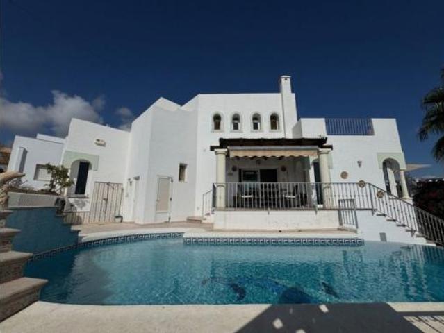 Chalet en venta en El Palmeral, Mojácar