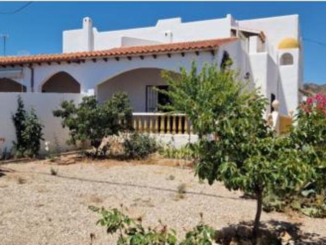 Chalet en venta en El Palmeral, Mojácar