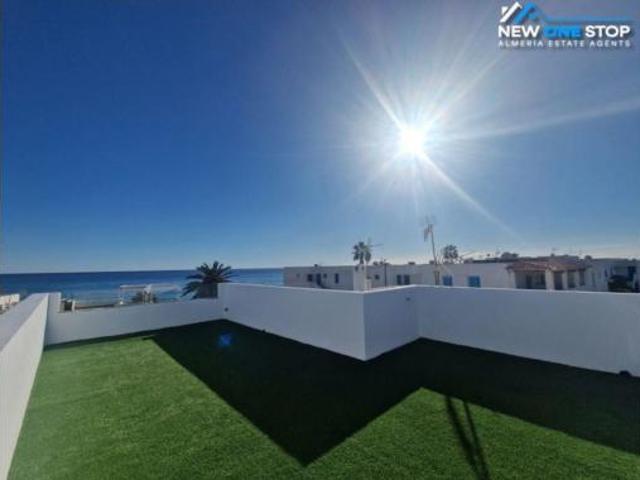 Chalet en venta en Vista de los Ángeles-Rumina, Mojácar