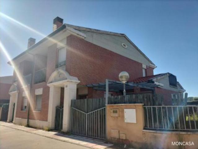Chalet en venta en Mojados, Castilla y León