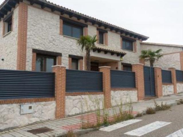 Chalet en venta en Mojados, Valladolid