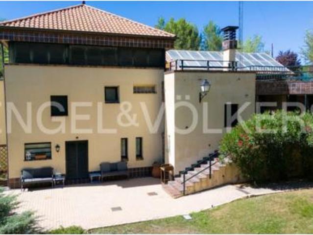 Villa en venta en Mojados, Urbanización las Fuentes