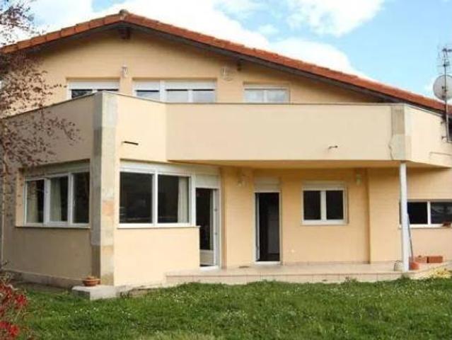 Chalet en venta en Santa Olalla, Molledo