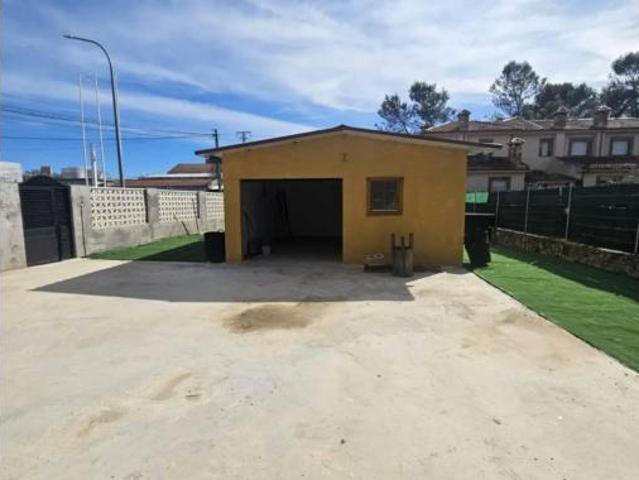 Chalet en venta en Mondéjar, Castilla-La Mancha