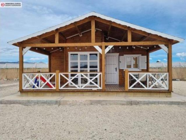 Chalet en venta en Mujeres Deportistas, el Vinalopó Mitjà / El Vinalopó Medio