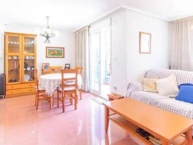 Chalet en venta en Mujeres Deportistas, el Vinalopó Mitjà / El Vinalopó Medio