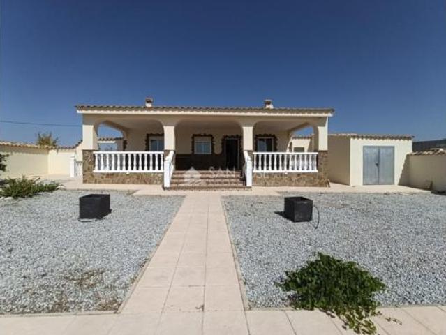 Chalet en venta en Chinorlet, el Vinalopó Mitjà / El Vinalopó Medio