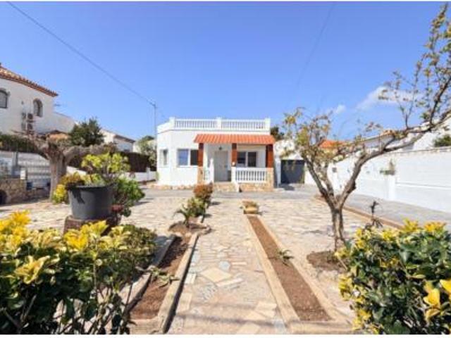 Chalet en venta en Miami Platja, Baix Camp