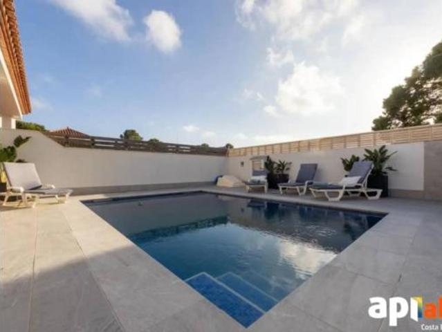 Chalet en venta en Miami Platja, Baix Camp