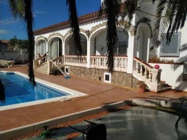 Chalet en venta en Miami Platja, Baix Camp