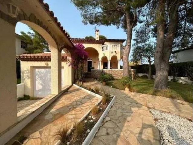 Chalet en venta en Miami Platja, Baix Camp