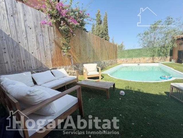 Chalet en venta en l'Horta Nord, Valencia