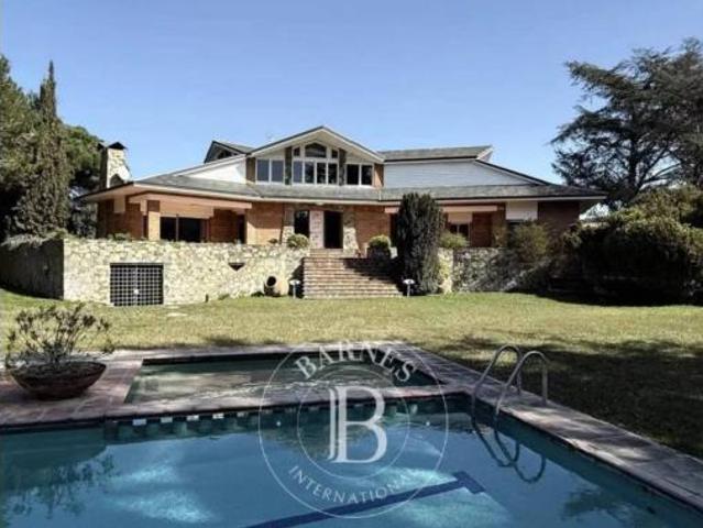Chalet en venta en La Bòbila, Montornès del Vallès