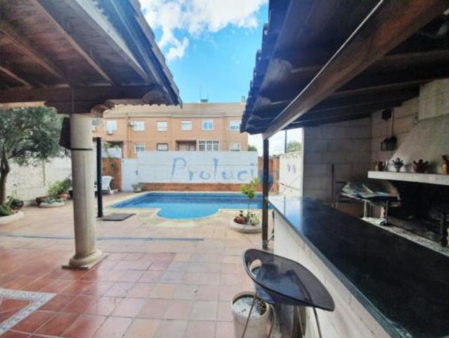 Villa en venta en Moraleja De Enmedio, Las Colinas