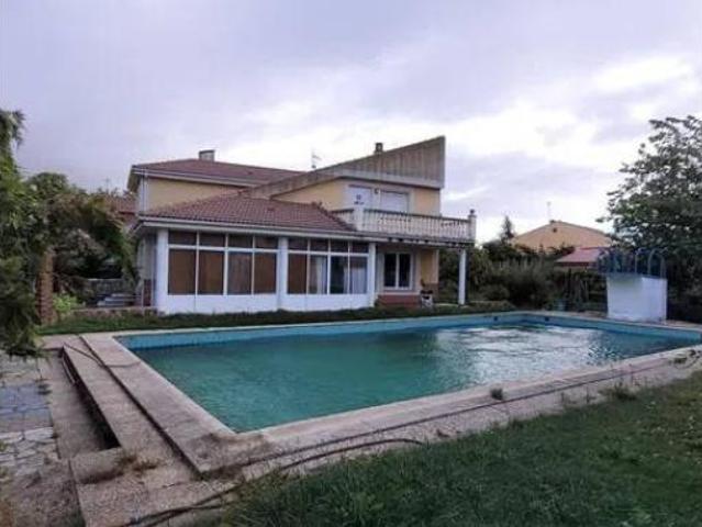 Chalet en venta en Morales Del Vino, Castilla y León