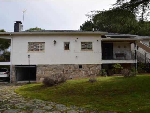 Chalet en venta en Moralzarzal, Madrid