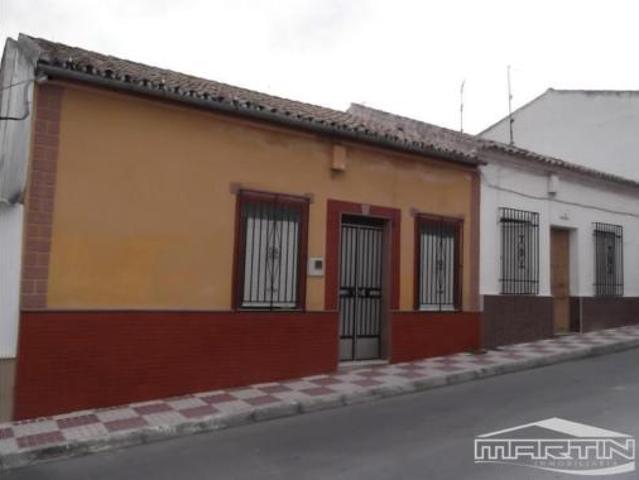 Villa en venta en Moriles