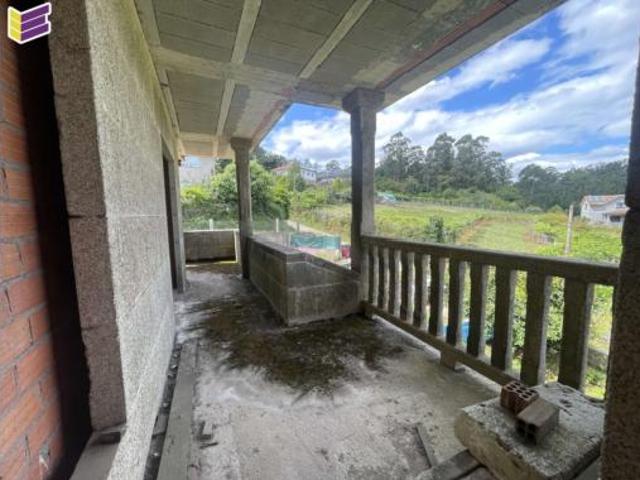 Chalet en venta en Mos, Vigo