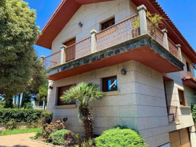 Villa en venta en Mos, Outeiro