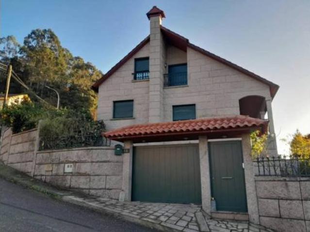 Chalet en venta en Mos, Vigo