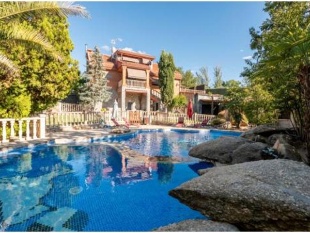 Chalet en venta en Parque Guadarrama, Móstoles
