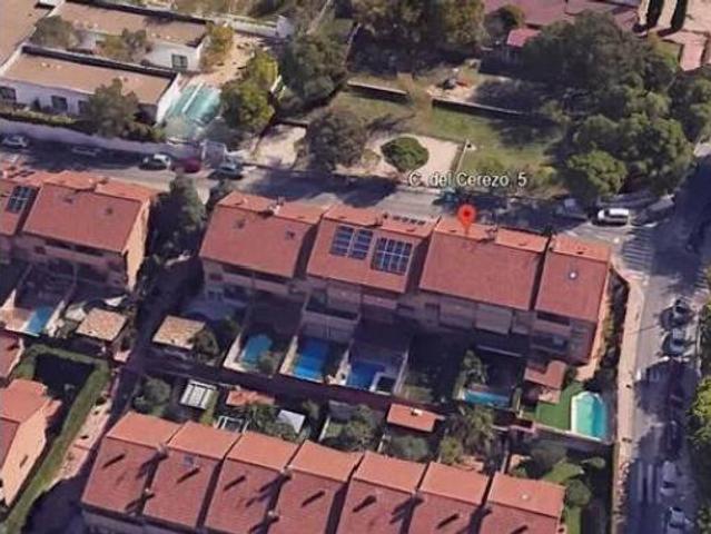 Chalet en venta en Parque Coimbra, Móstoles