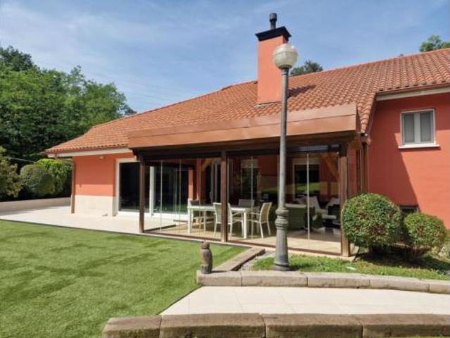 Chalet en venta en Mungia, Guipúzcoa