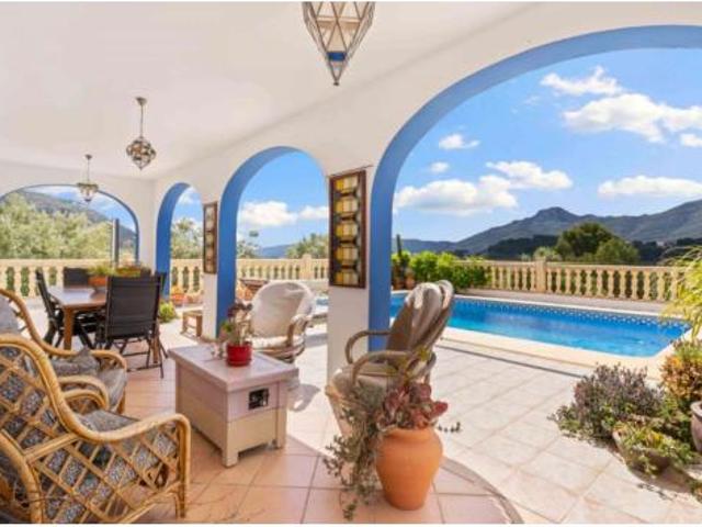 Chalet en venta en la Marina Alta, Valencia