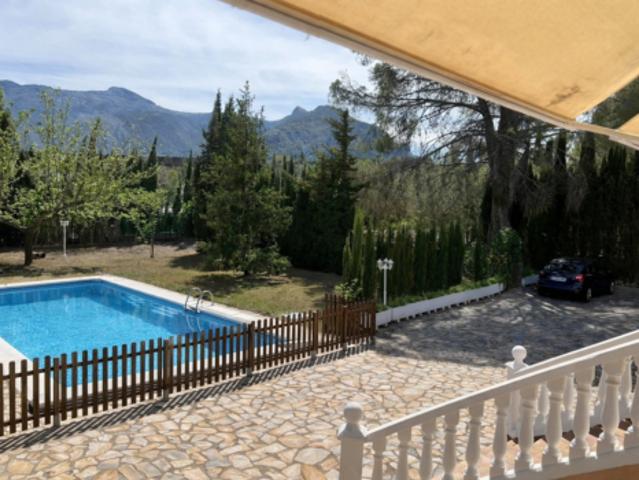 Chalet en venta en el Comtat, Valencia