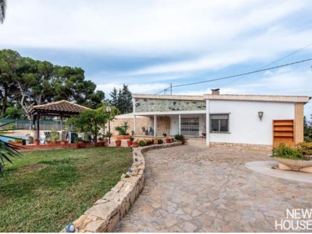 Chalet en venta en les Penyetes, l'Alacantí