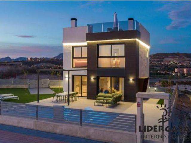 Chalet en venta en Bonalba, l'Alacantí