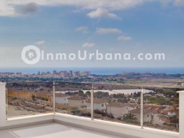 Chalet en venta en Bonalba, l'Alacantí