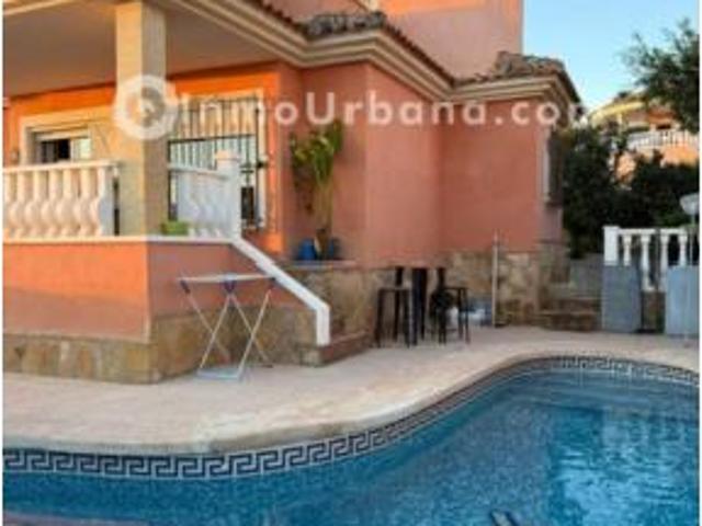 Chalet en venta en Bonalba, l'Alacantí