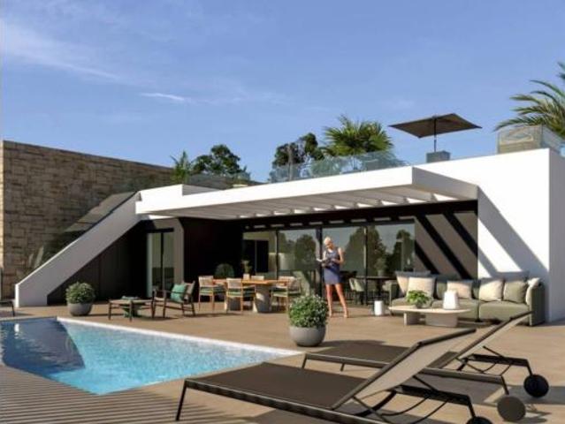 Chalet en venta en Bonalba, l'Alacantí