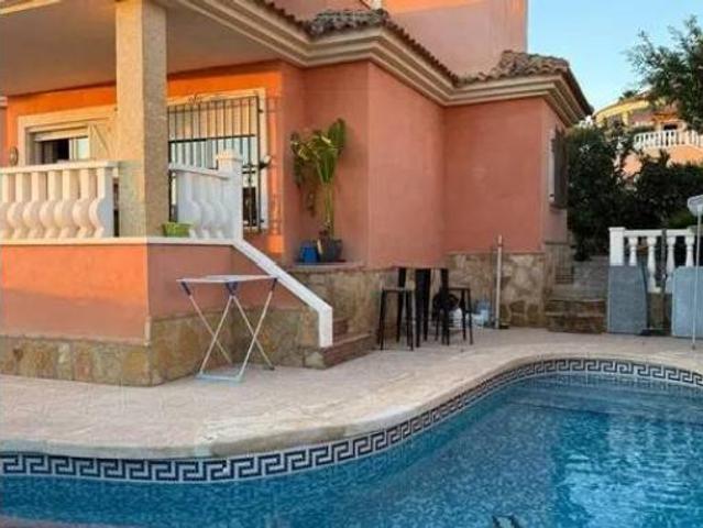 Chalet en venta en Bonalba, l'Alacantí