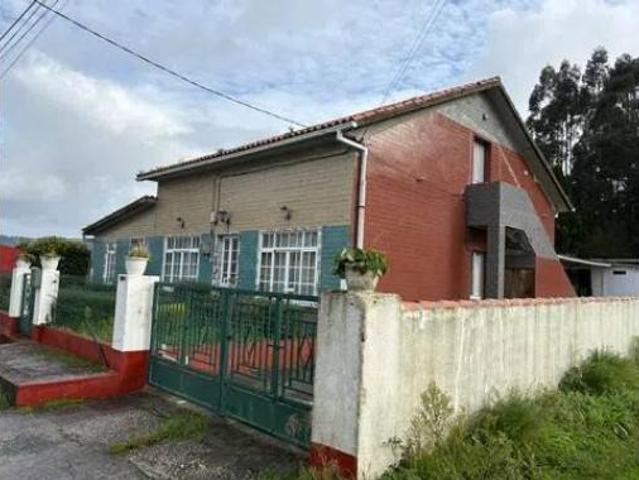 Chalet en venta en Narón, Ferrol