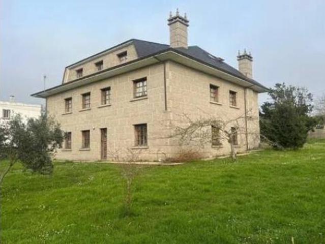 Chalet en venta en Narón, Ferrol