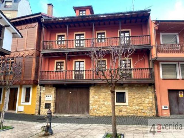 Chalet en venta en Nava, Asturias