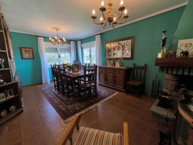 Chalet en venta en Nava, Asturias