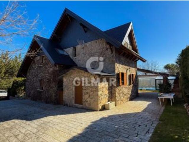 Chalet en venta en Navacerrada, Madrid