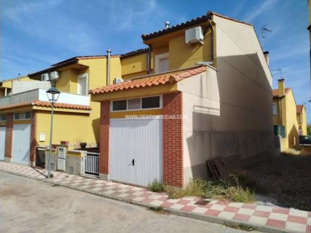 Chalet en venta en Navalcán, Castilla-La Mancha