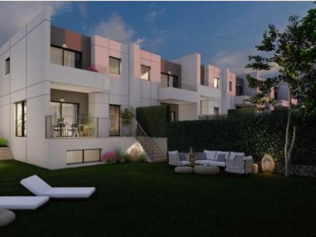 Chalet en venta en Oasís, Navalcarnero