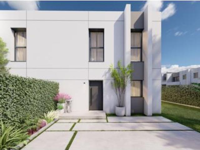 Chalet en venta en Oasís, Navalcarnero