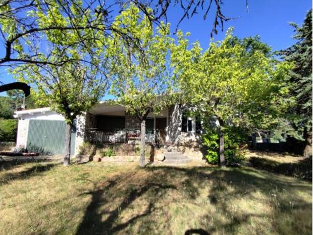 Chalet en venta en Navalperal De Pinares, Castilla y León