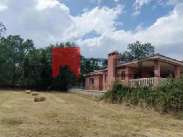 Chalet en venta en Navarredondilla, Castilla y León