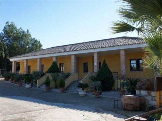 Chalet en venta en La Canal de Navarrés, Valencia