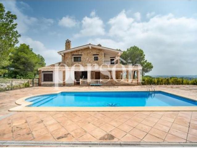 Chalet en venta en La Canal de Navarrés, Valencia