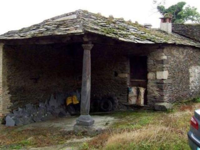 Chalet en venta en Navia, Asturias