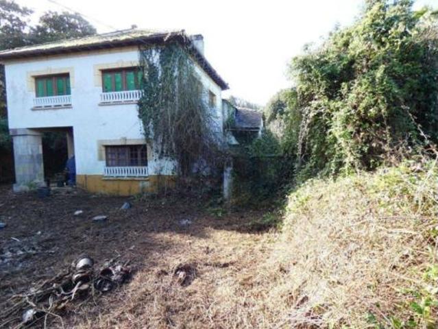 Chalet en venta en Navia, Asturias